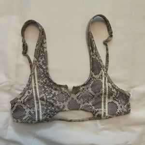 Great condition Frankie’s Bikini Top xs